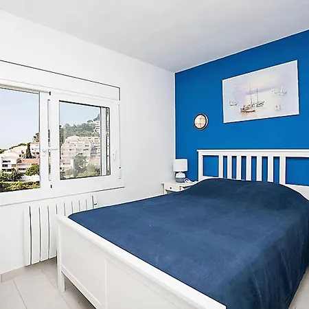 Global Cala Salionc - By Global Holidays 18049 Holiday home *